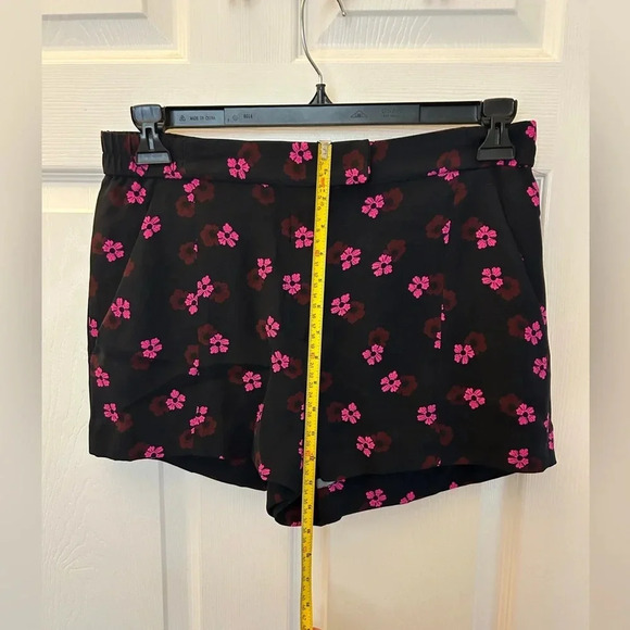 A.L.C- ‘Val’ Mallow Print Silk Shorts - Picture 4 of 7